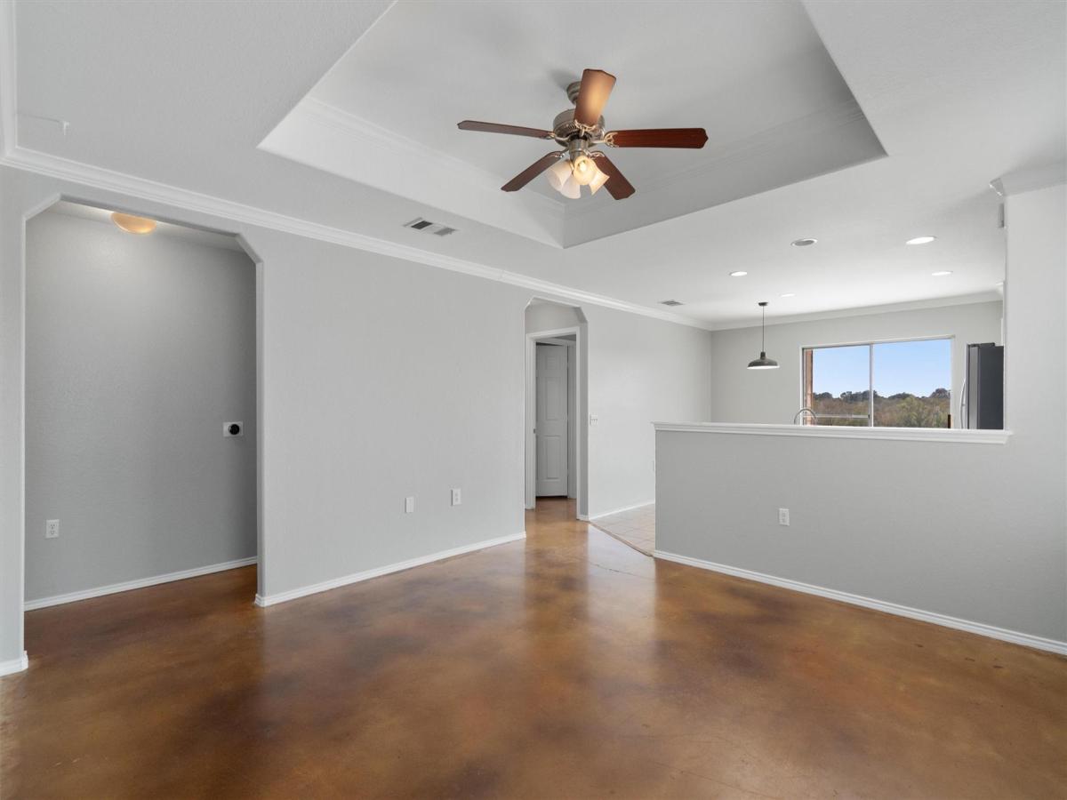 MLS #3704182 image #0