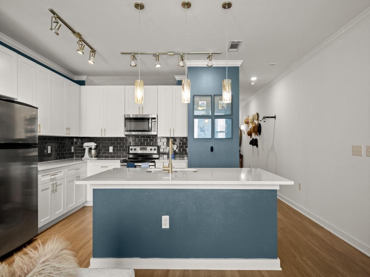 MLS #3736055 image #0