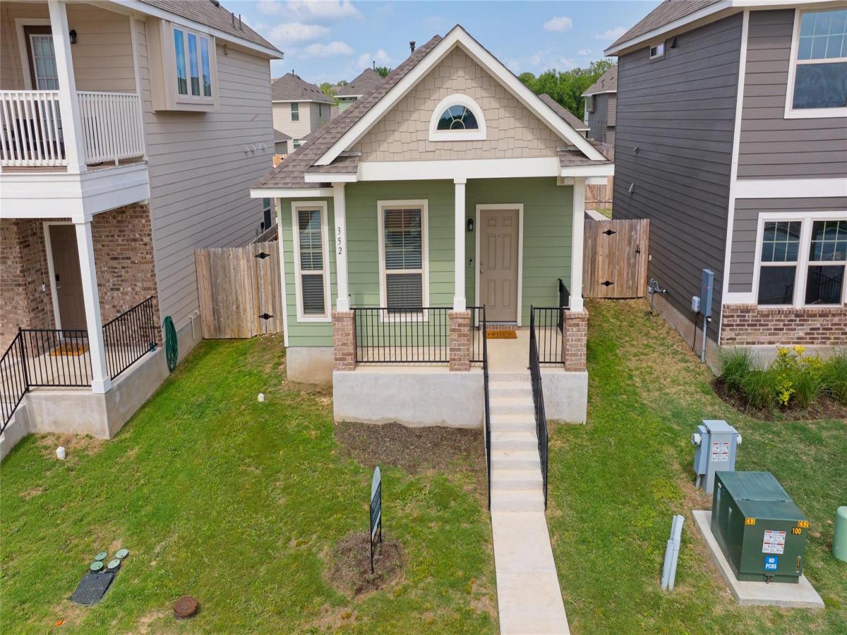 MLS #3829032 image #0