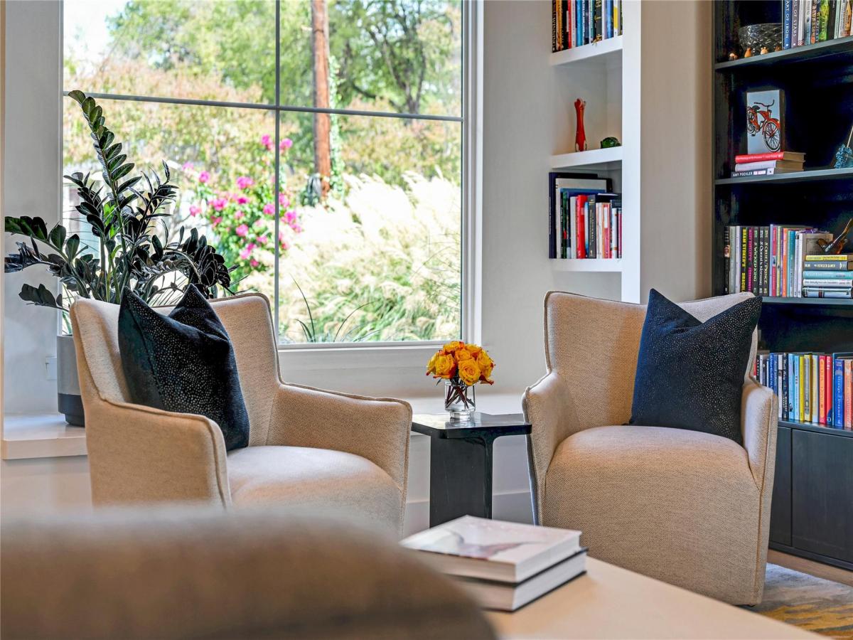 MLS #3949486 image #0