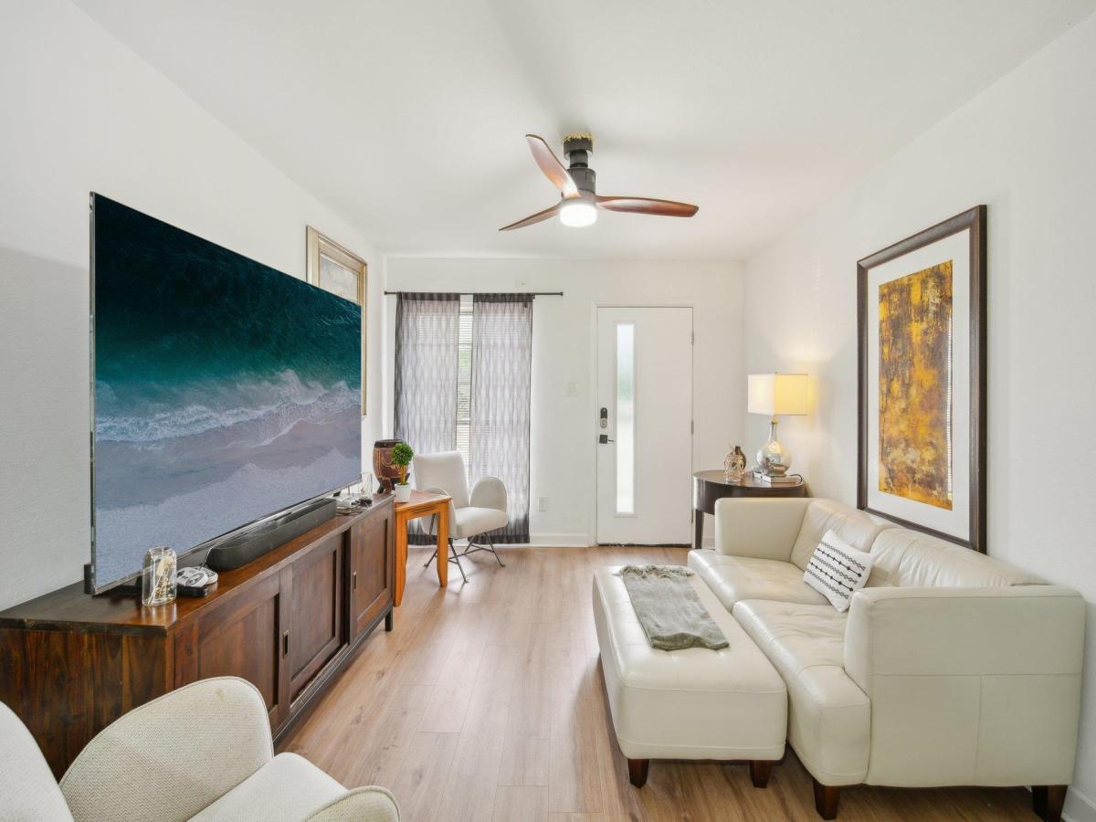 MLS #3952896 image #0