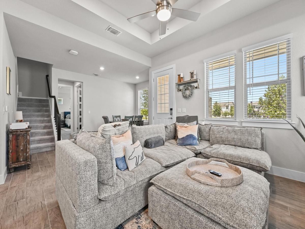 MLS #3963428 image #0