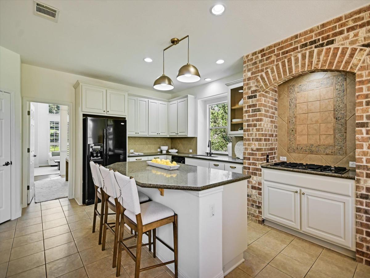 MLS #3986827 image #0
