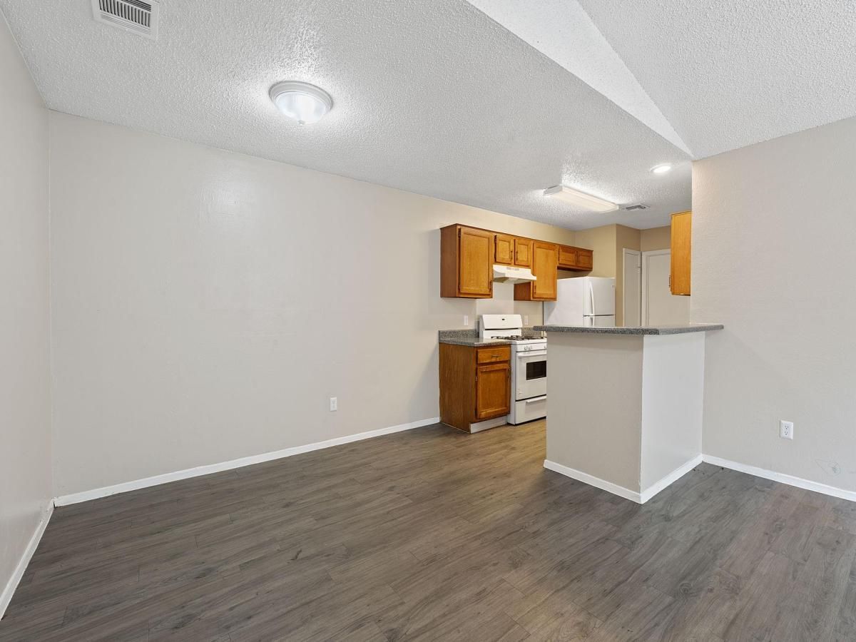 MLS #3992106 image #0