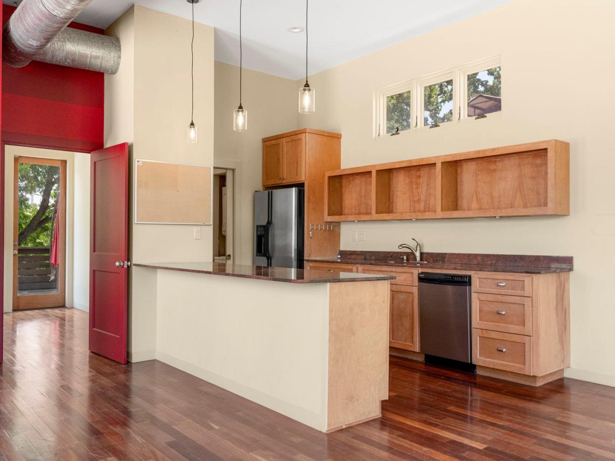 MLS #4068752 image #0