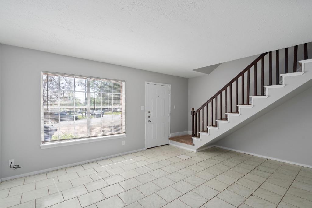 MLS #4320929 image #0