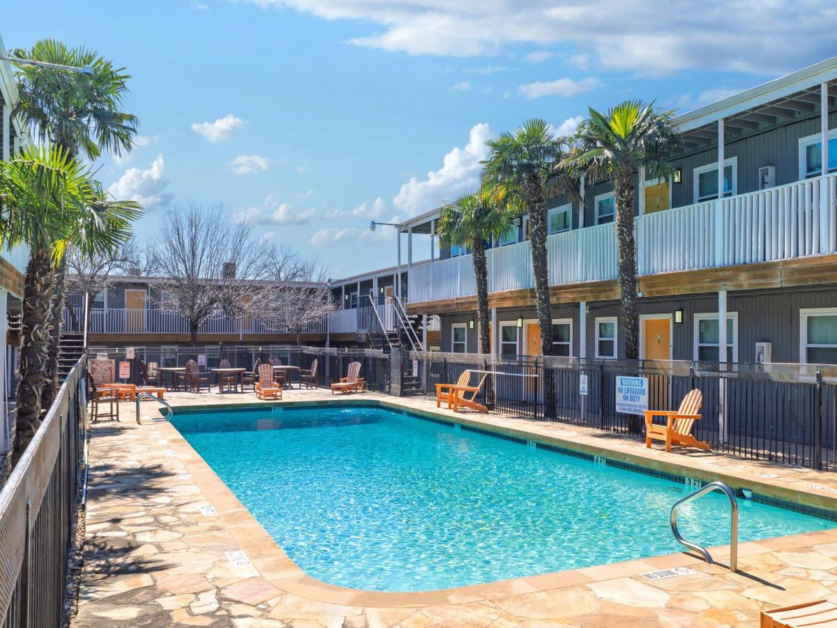 MLS #4380729 image #0