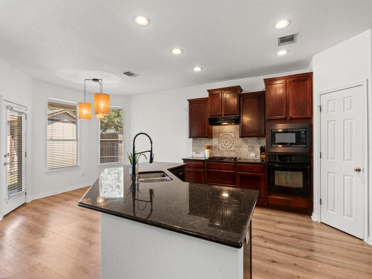 MLS #4451353 image #0