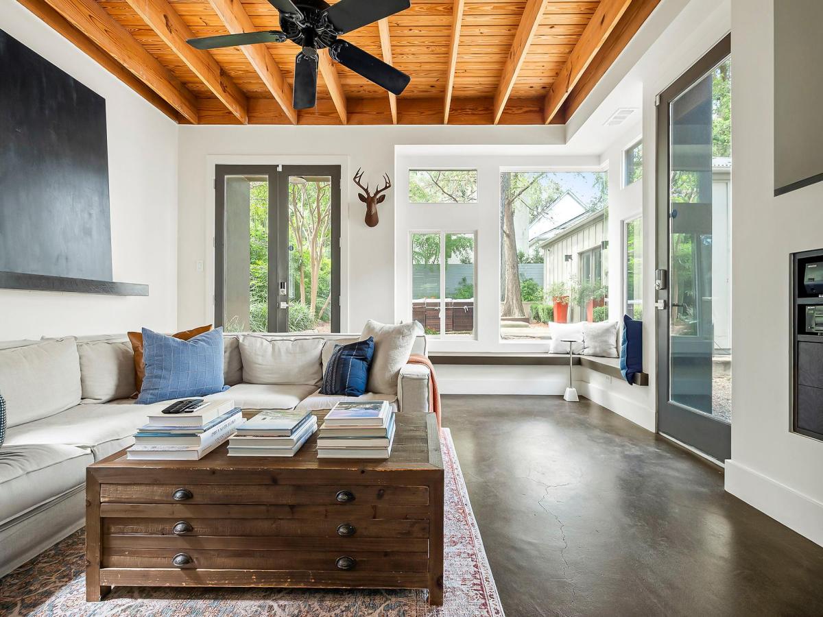 MLS #4454167 image #0