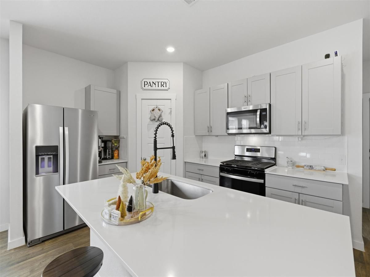 MLS #4457191 image #0