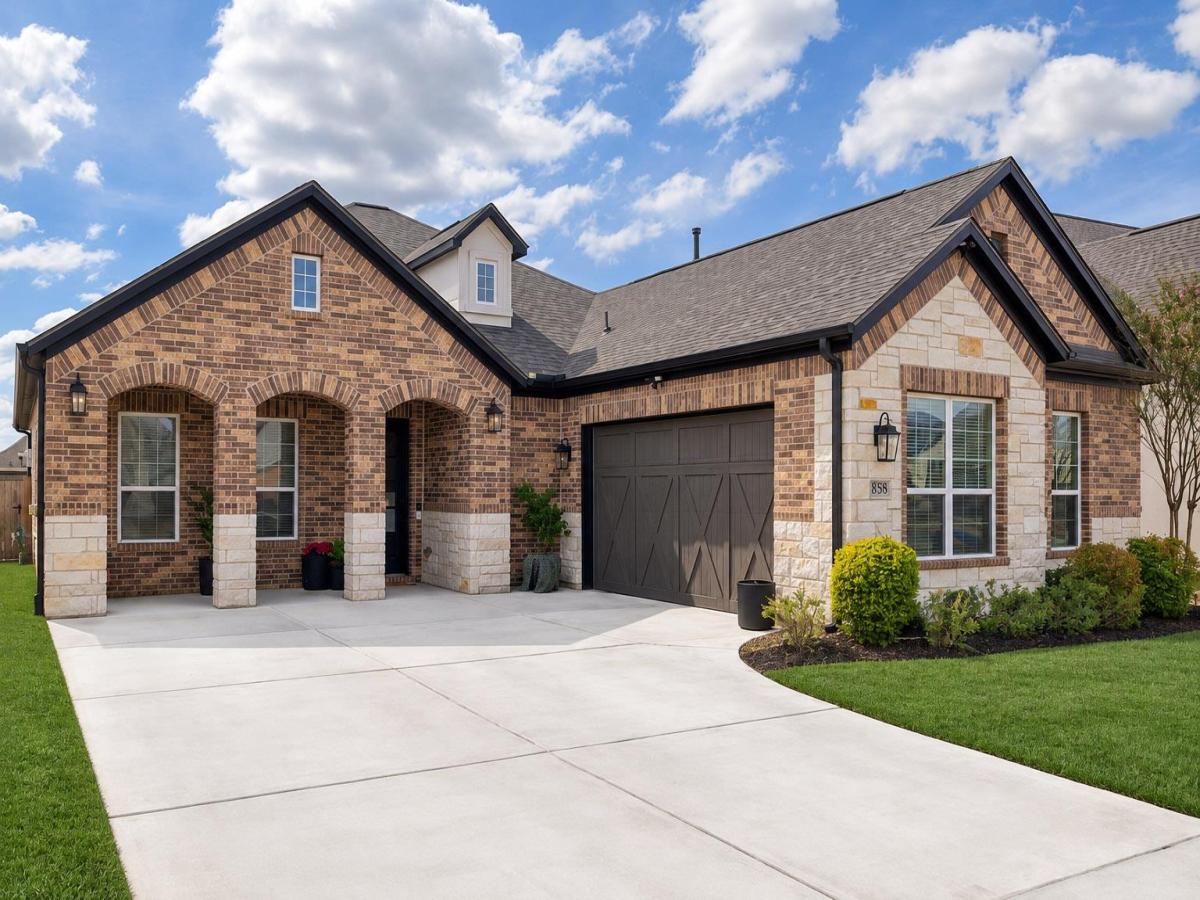 MLS #4460940 image #0