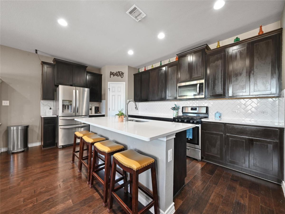 MLS #5469442 image #0