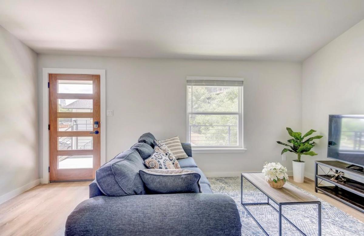 MLS #5583028 image #0