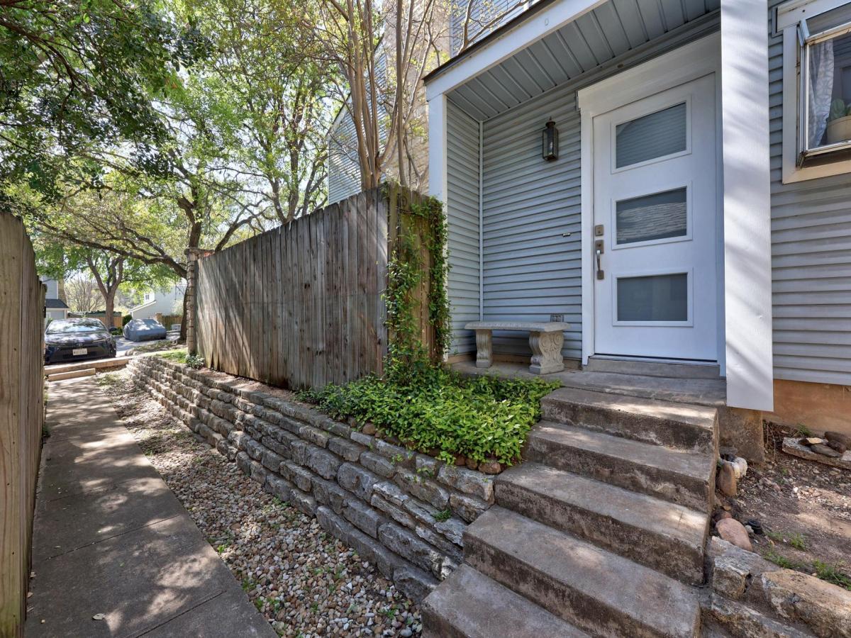 MLS #5709889 image #0