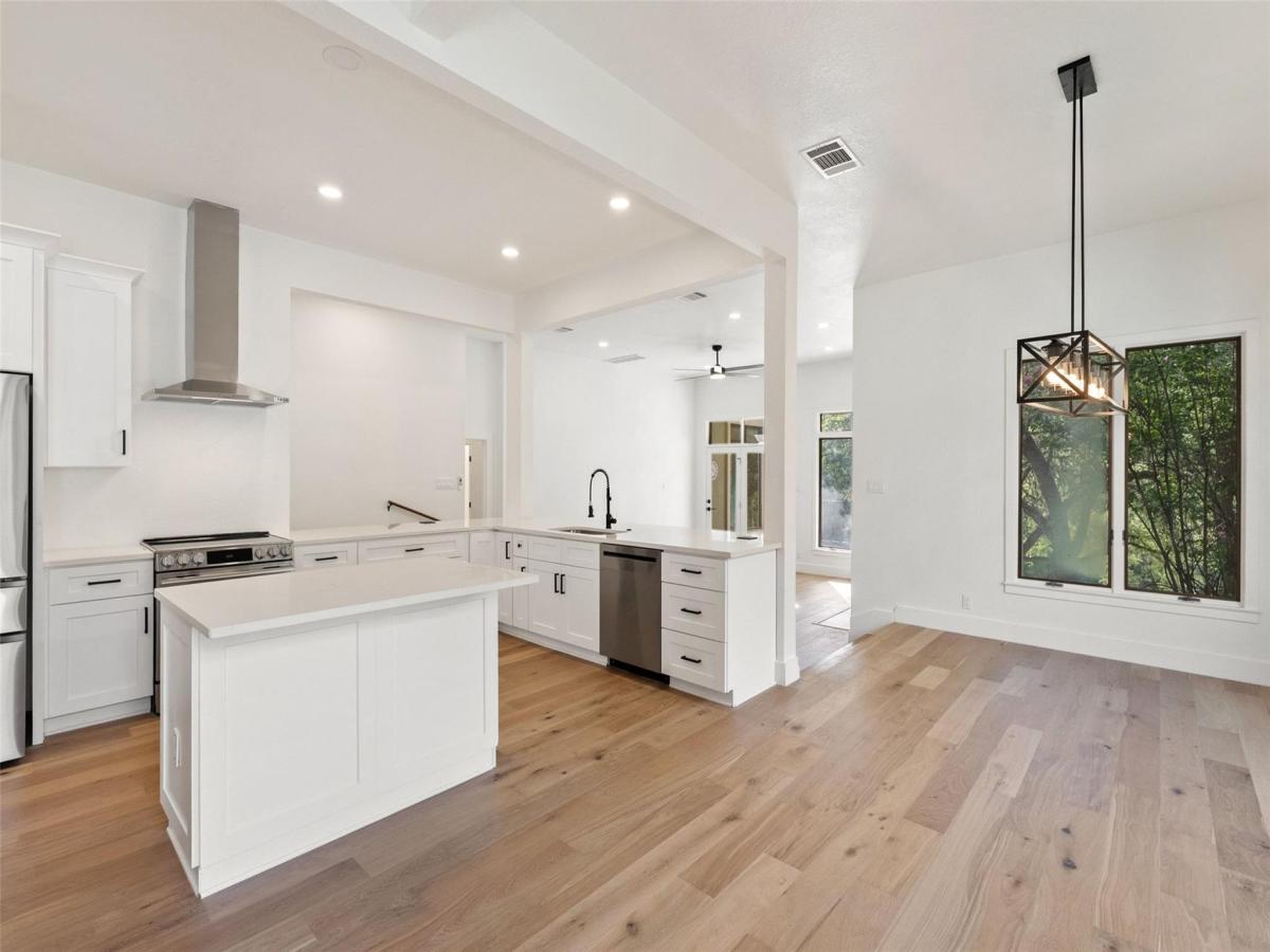 MLS #5745904 image #0