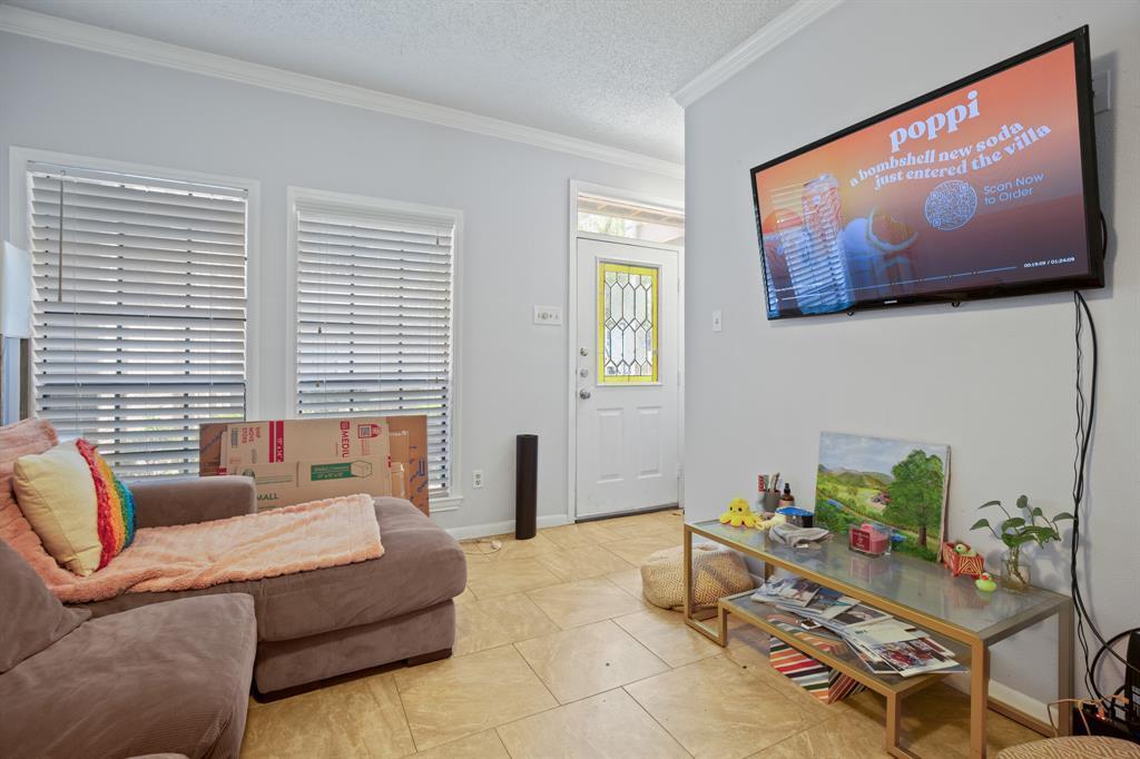 MLS #5753943 image #0