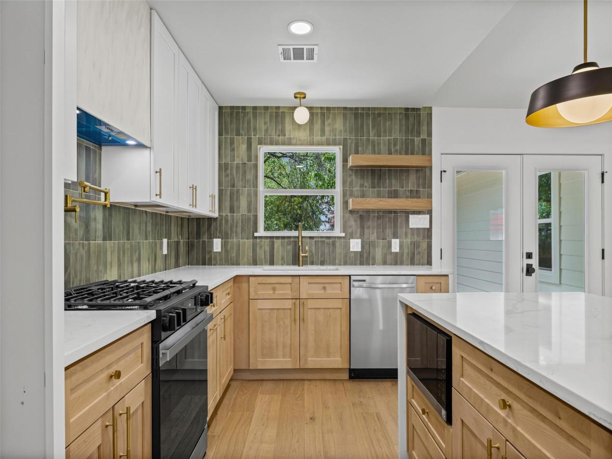MLS #5793670 image #0