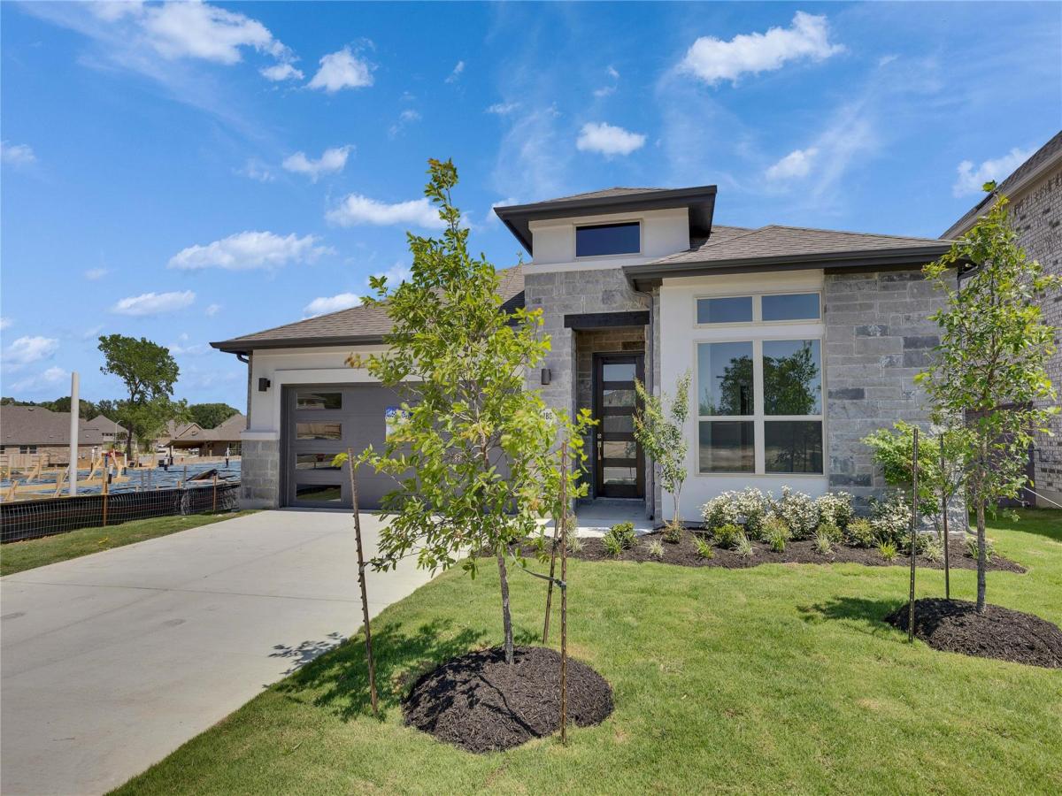 MLS #5835362 image #0