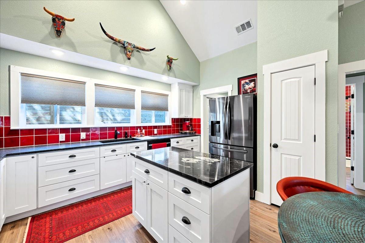 MLS #5917468 image #0