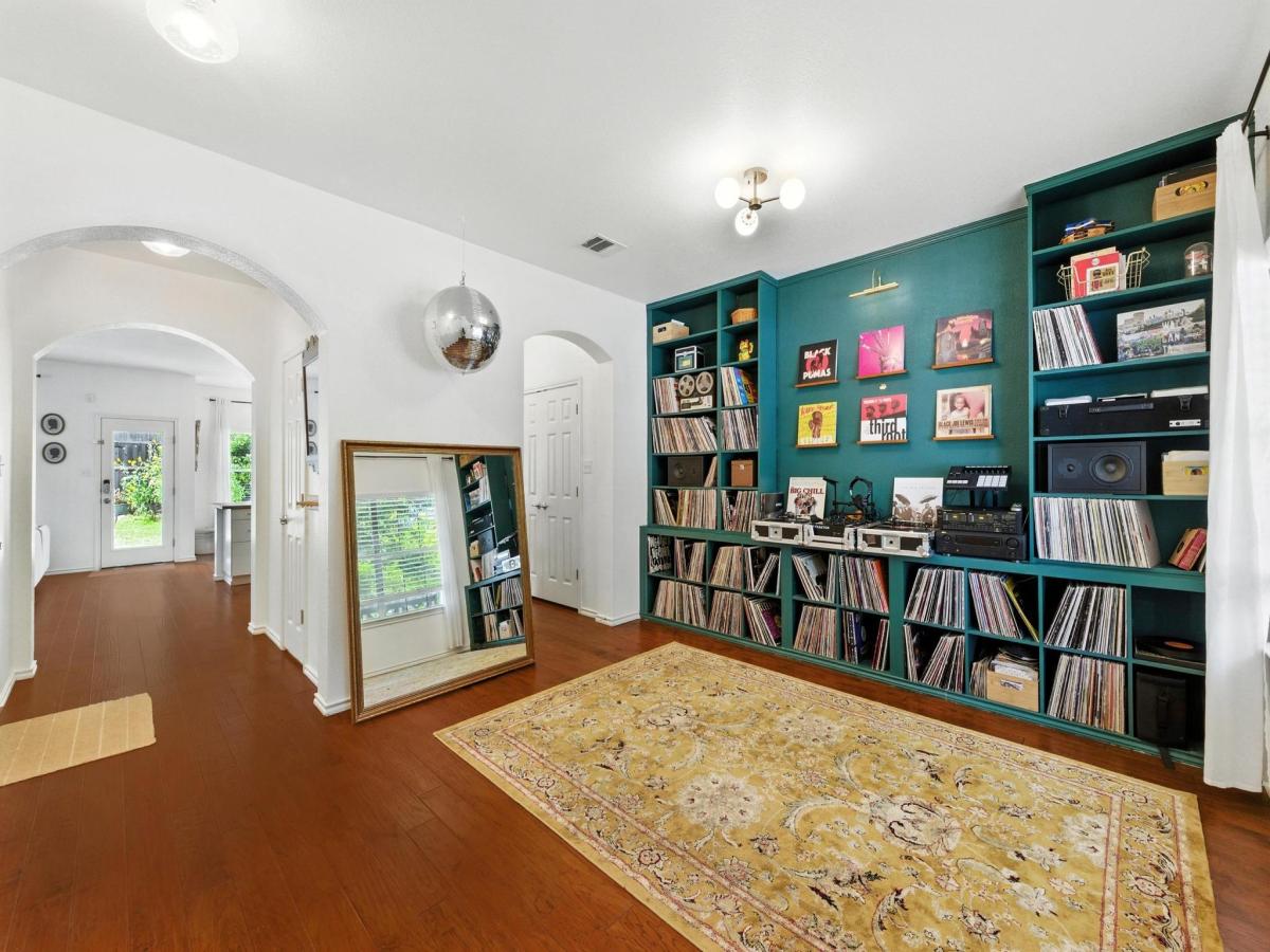 MLS #5975212 image #0