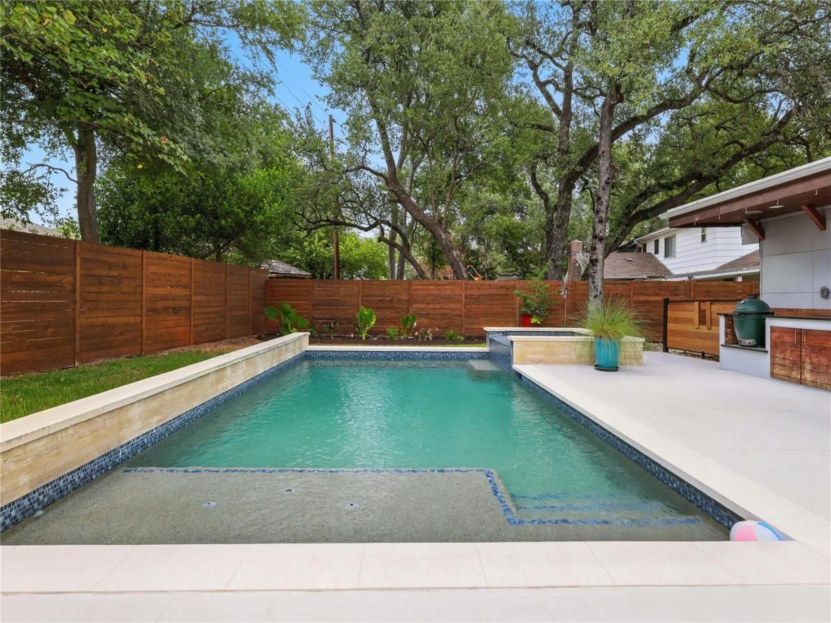 MLS #6125407 image #0