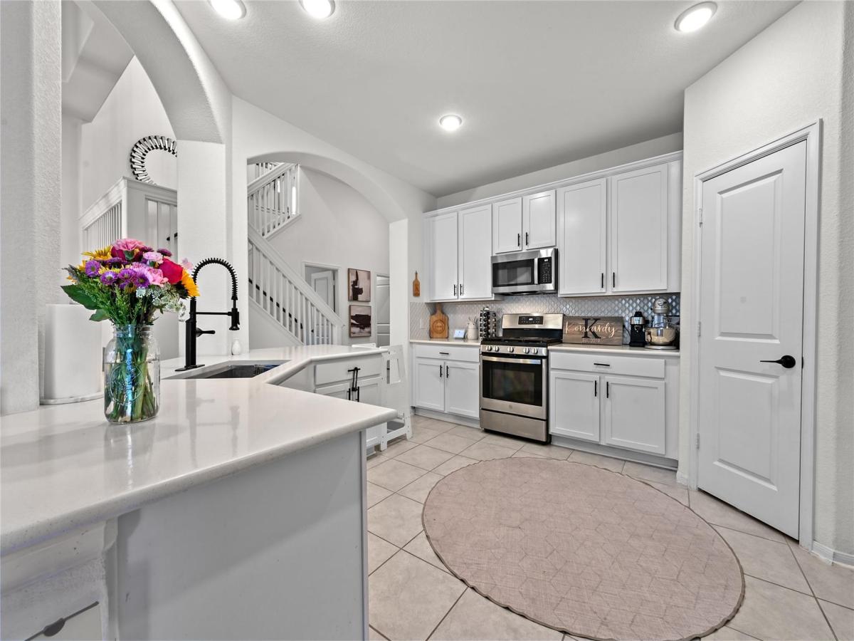 MLS #6427602 image #0