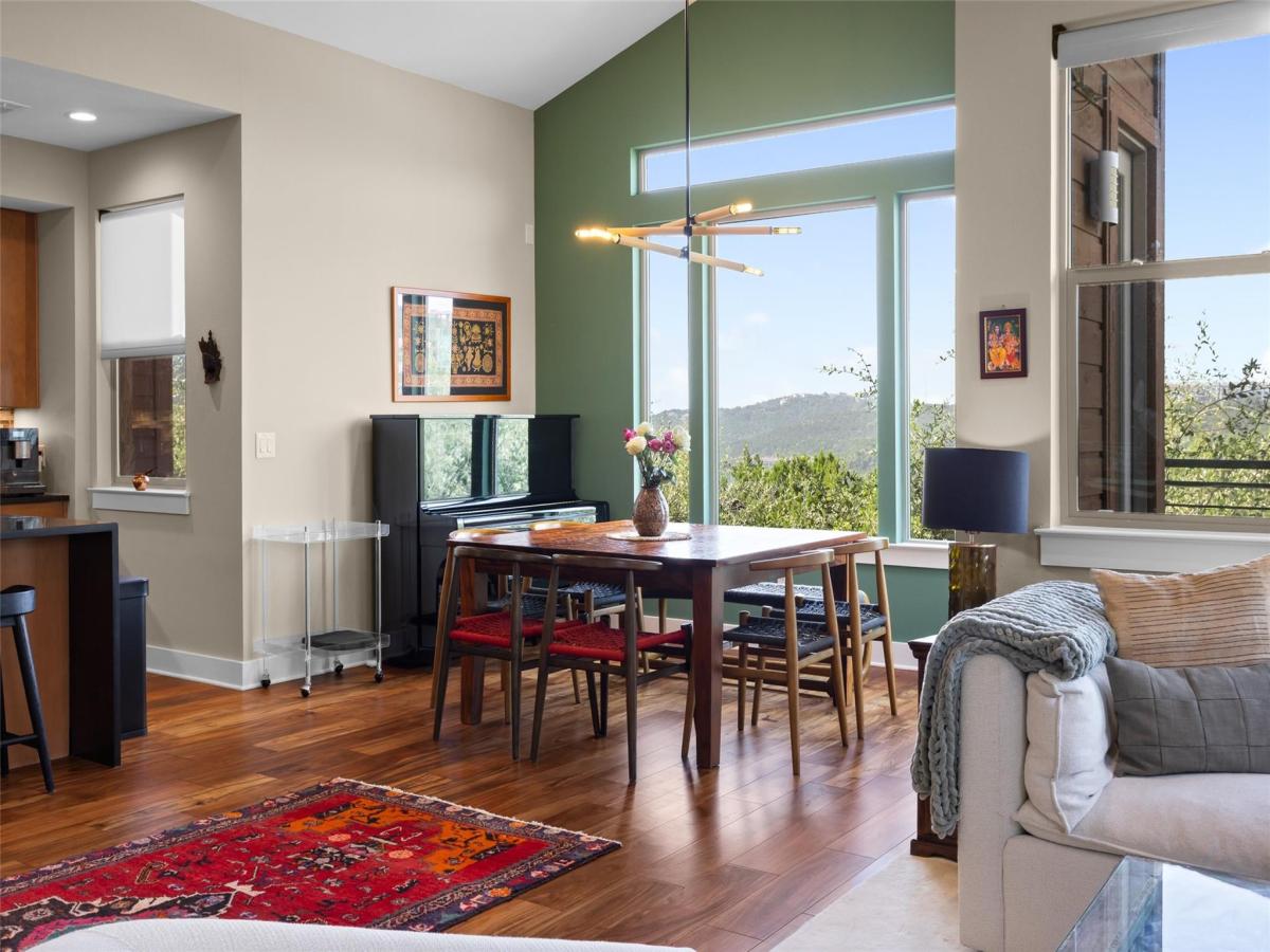MLS #6807467 image #0