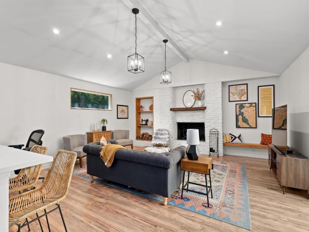 MLS #6837565 image #0