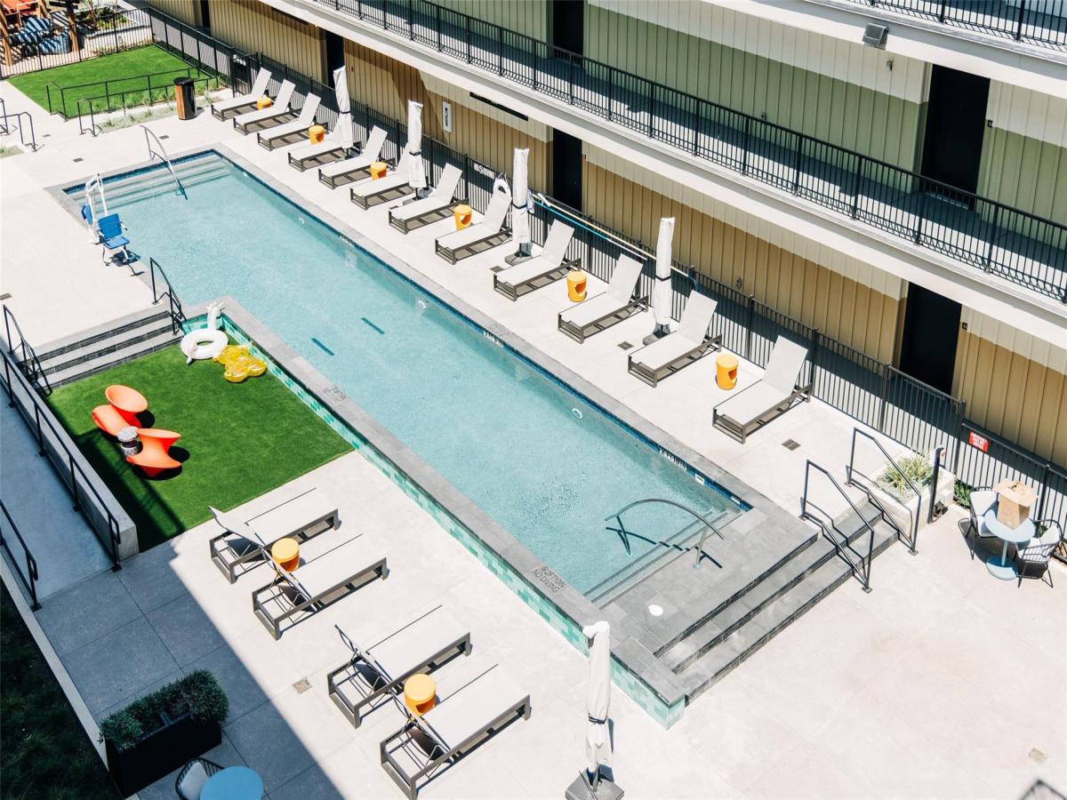 MLS #6869090 image #0