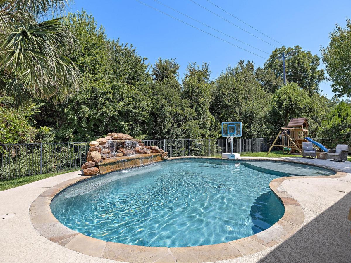 MLS #6880938 image #0