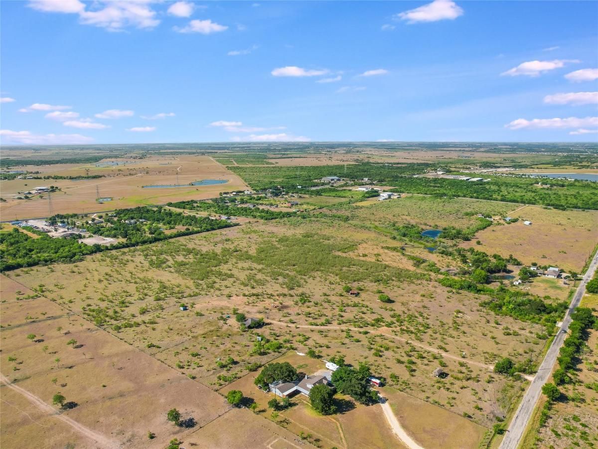 MLS #6895820 image #0