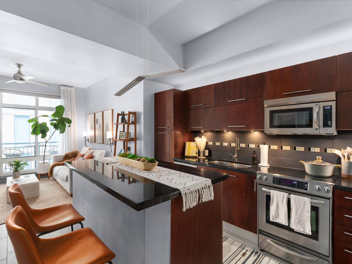 MLS #6897928 image #0