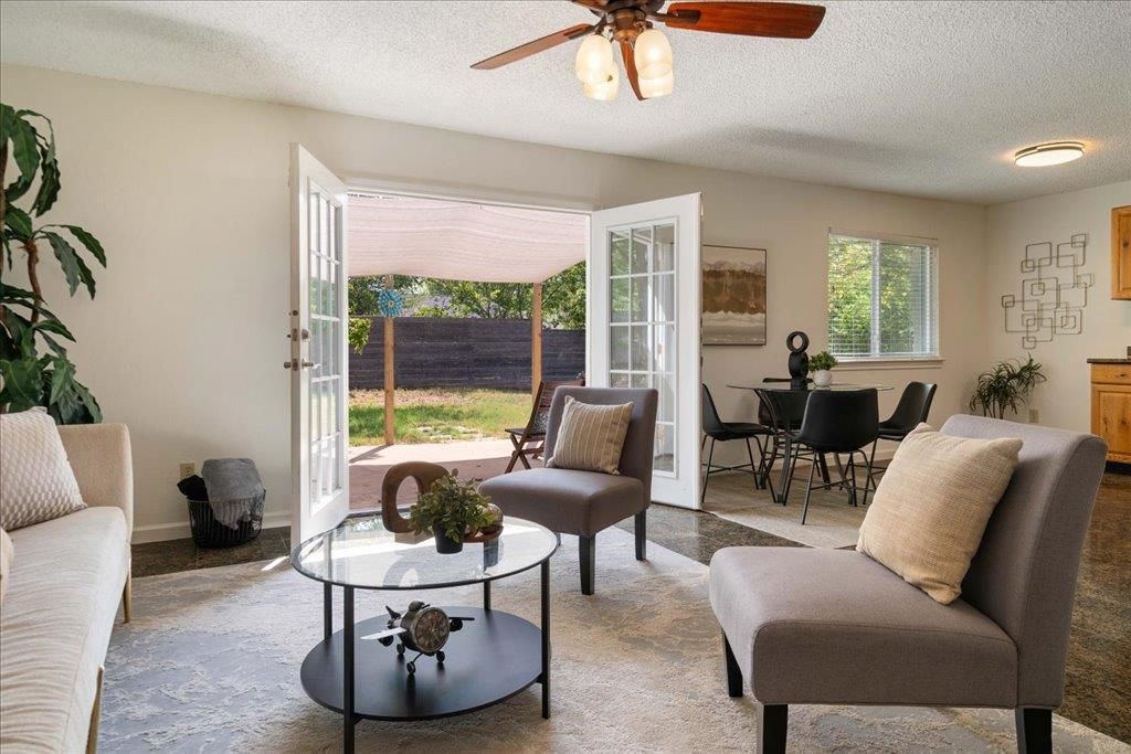 MLS #6898941 image #0