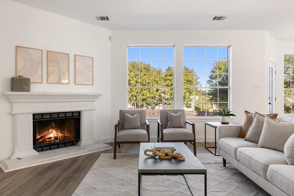 MLS #6930378 image #0