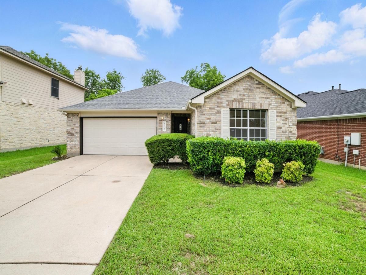 MLS #6935826 image #0