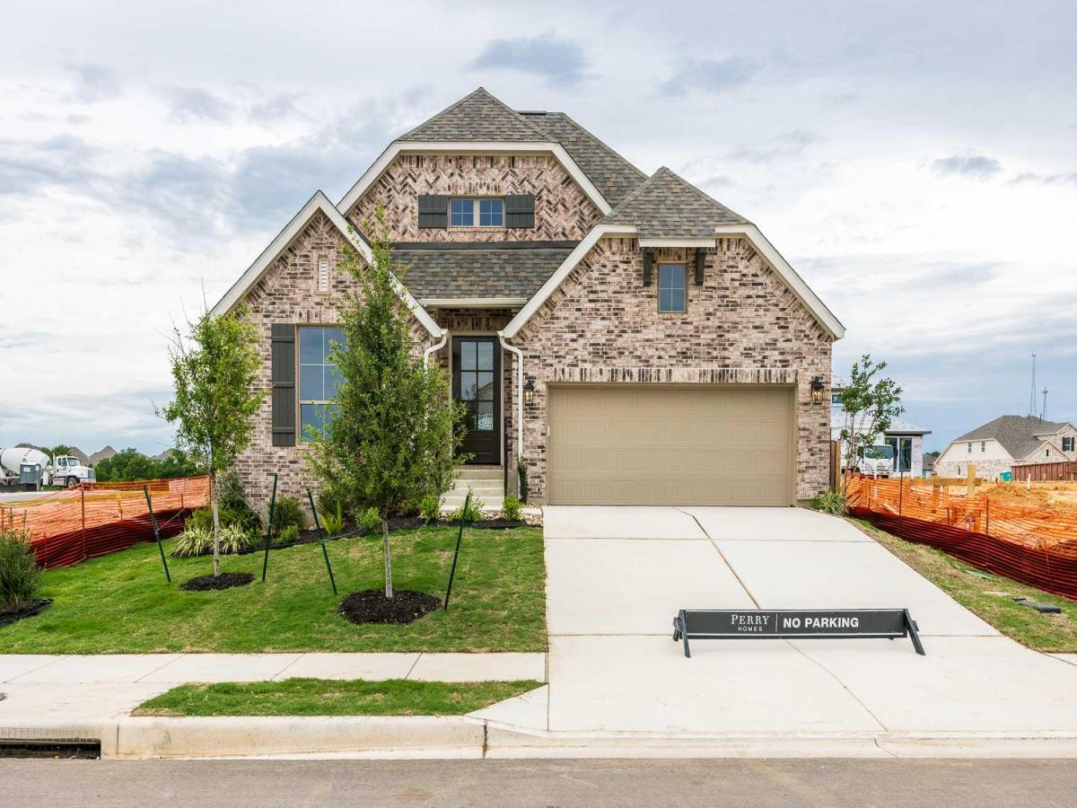 MLS #6941977 image #0