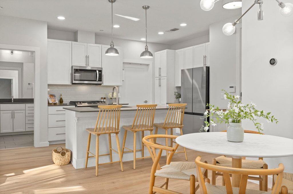 MLS #7247117 image #0