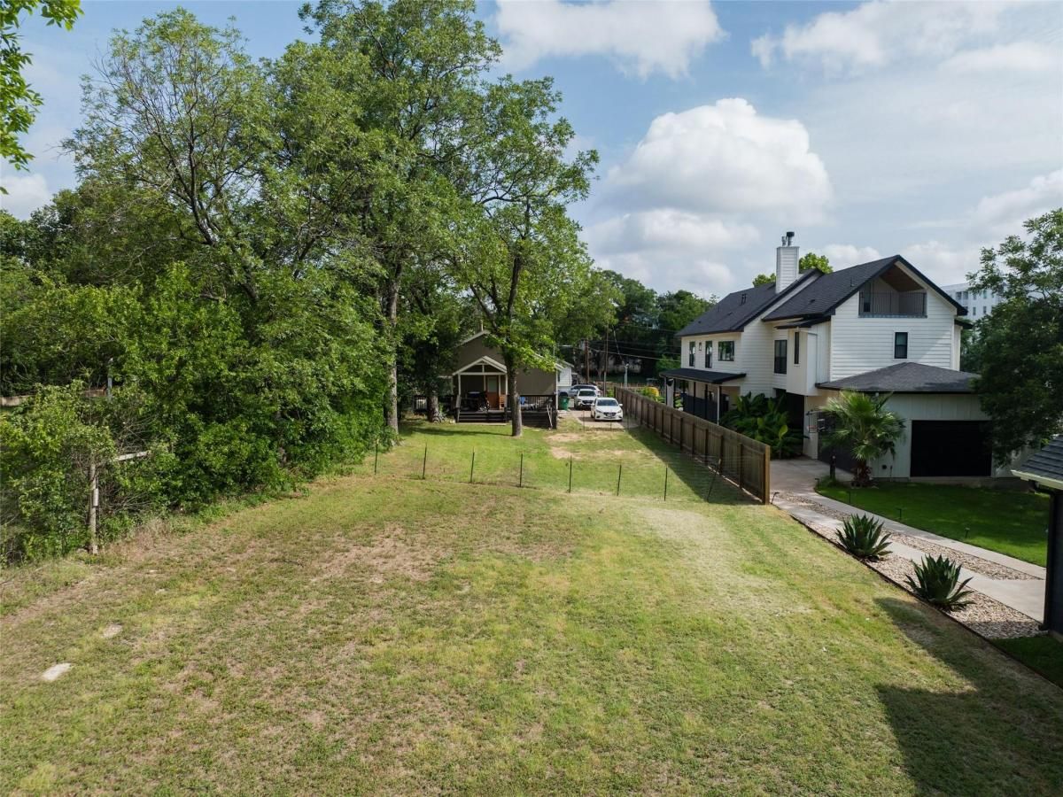 MLS #7404395 image #0