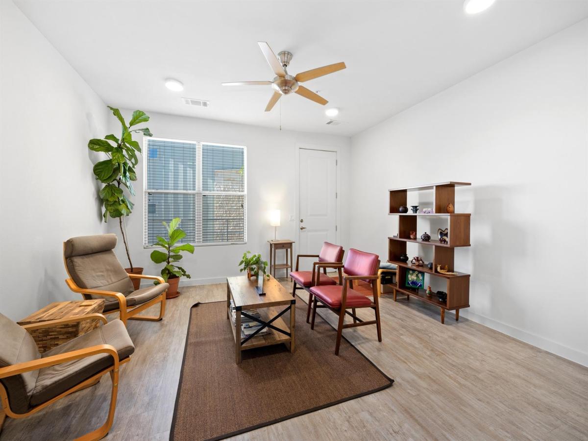 MLS #7407312 image #0