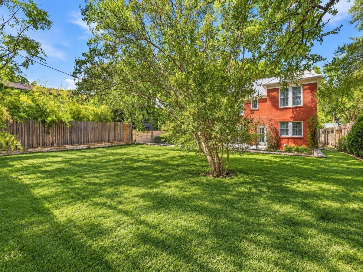MLS #1589646 image #0