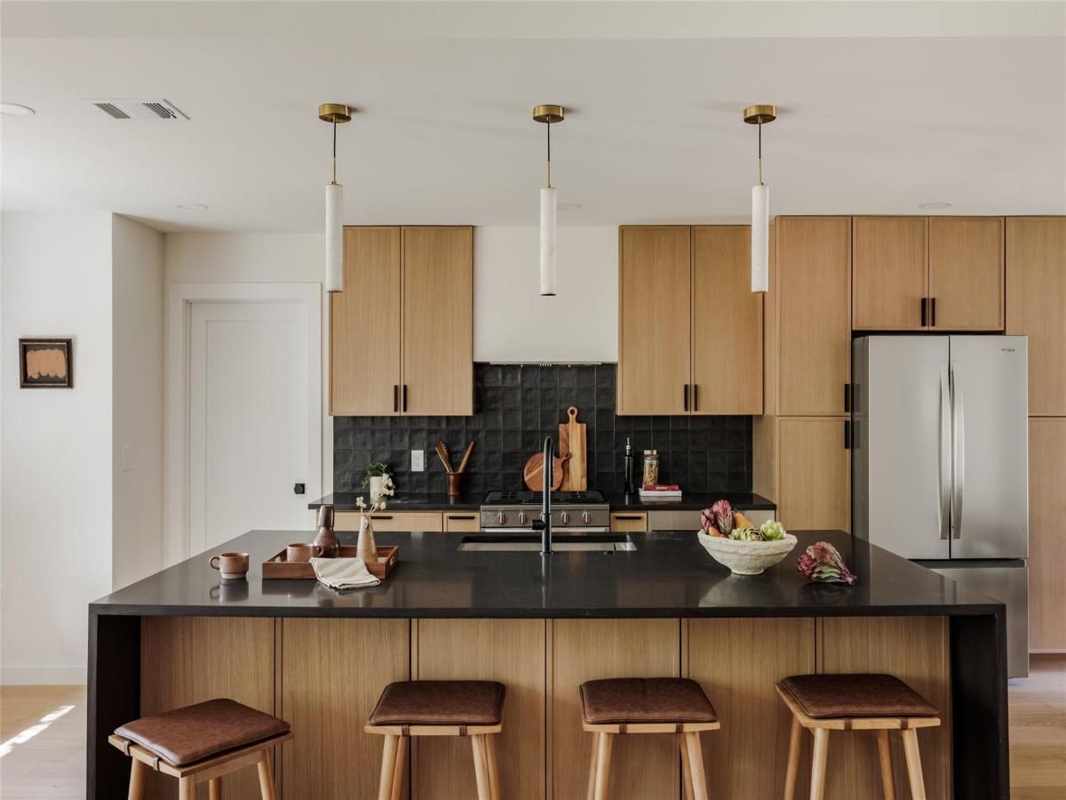 MLS #7974956 image #0