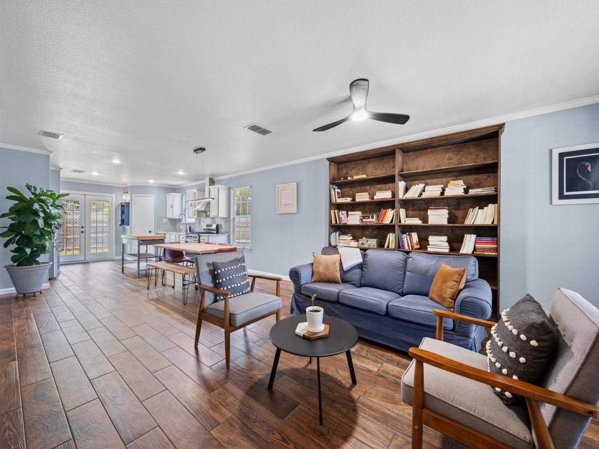 MLS #8019432 image #0