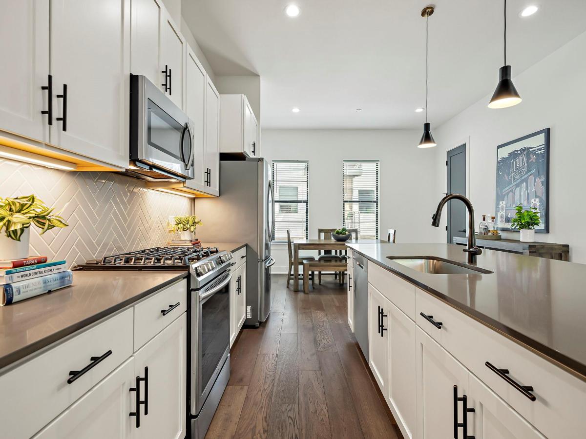 MLS #8032205 image #0