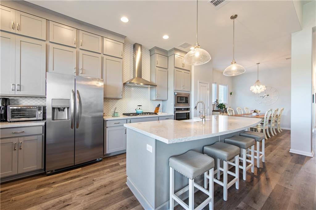 MLS #8063432 image #0