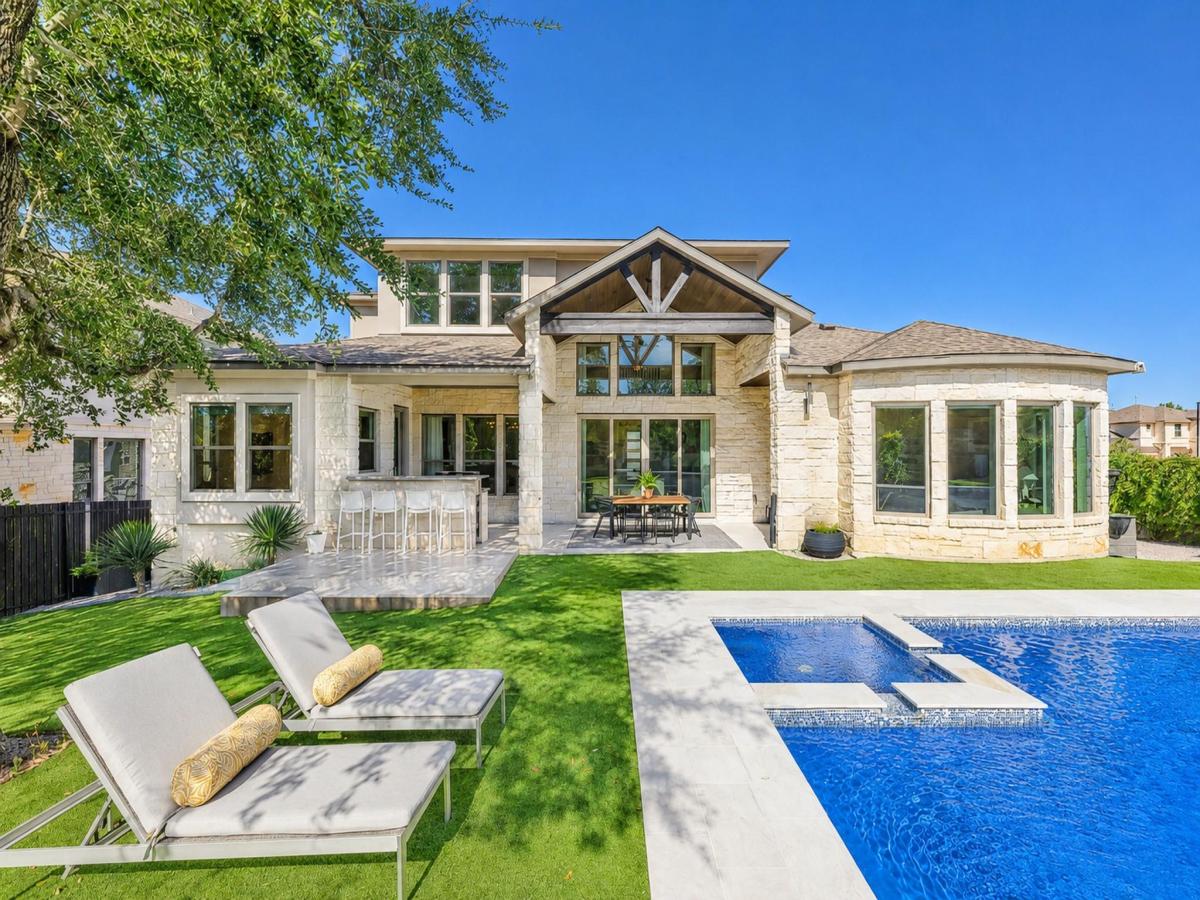 MLS #8377175 image #0
