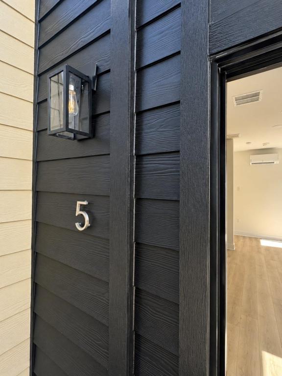 MLS #8662432 image #0