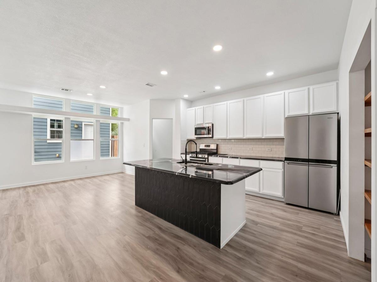 MLS #8704863 image #0