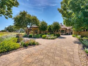 MLS #8799377 image #0