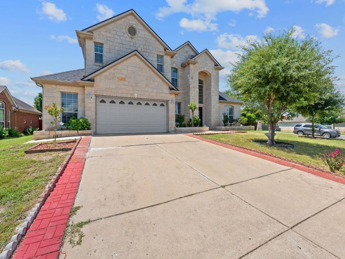 MLS #8895947 image #0