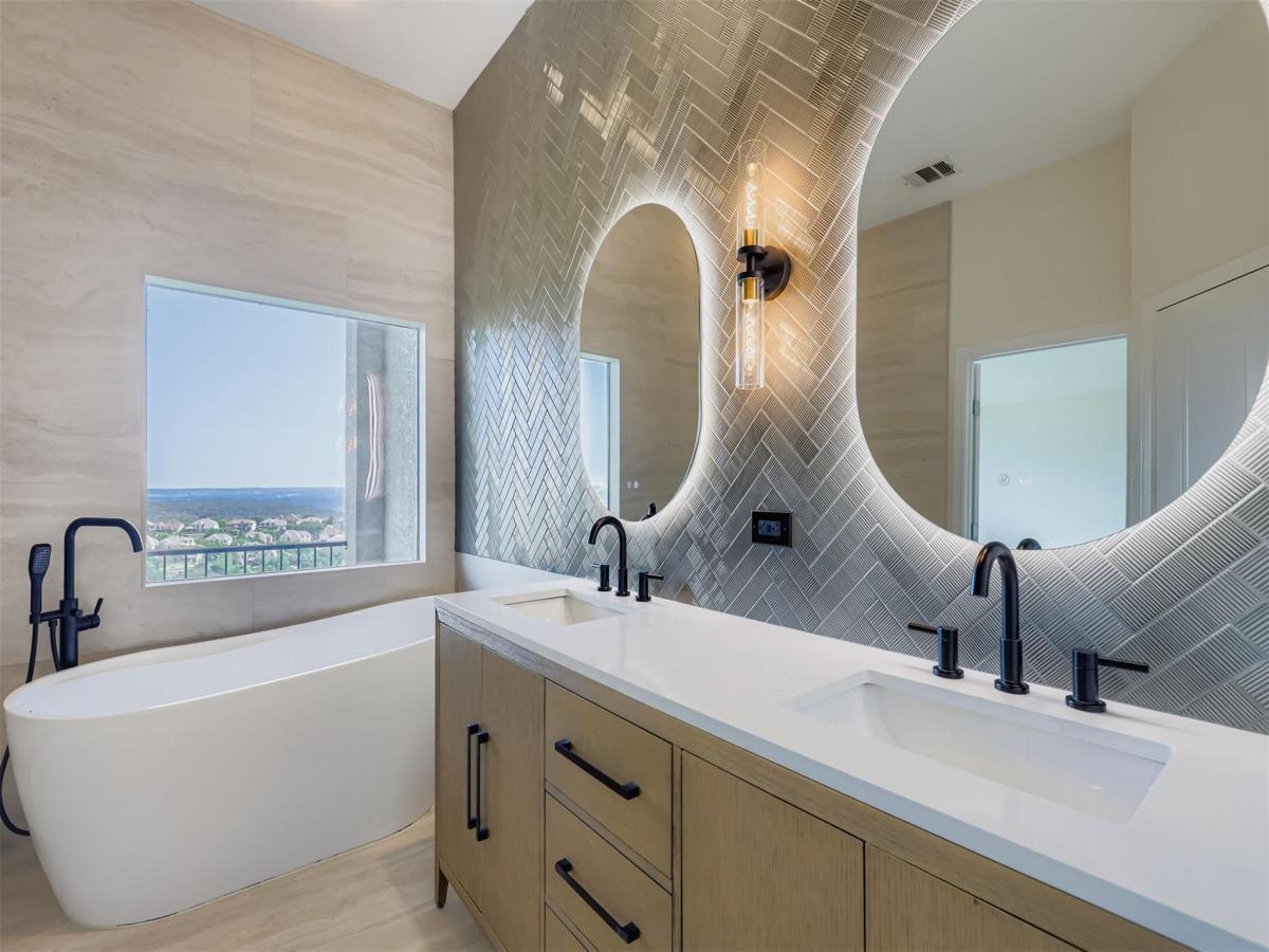 MLS #8985844 image #0